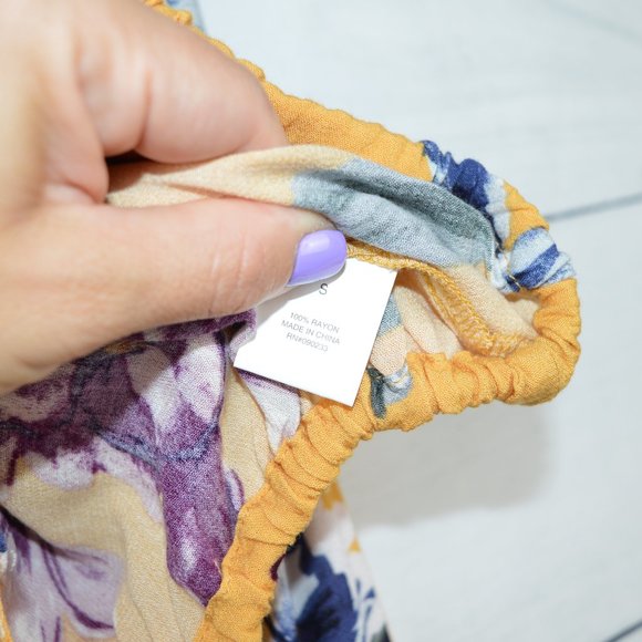 Kendall & Kylie | Drawstring off Shoulder Blouse - Picture 5 of 7